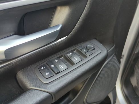 Used 2022 RAM 1500 Big Horn image 34