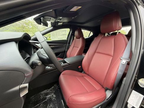 New 2026 MAZDA MAZDA3 Carbon image 11