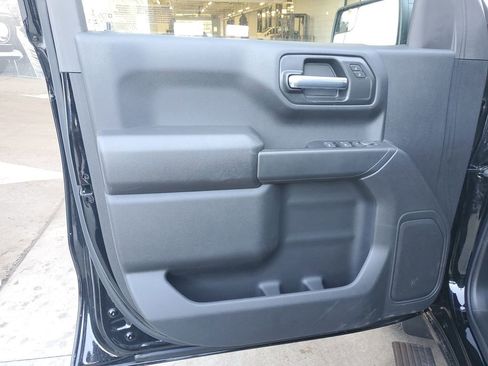 New 2025 Chevrolet Silverado 1500 Custom image 19