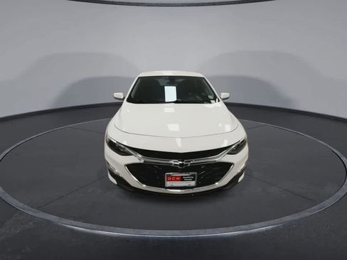 Used 2021 Chevrolet Malibu RS FWD image 3
