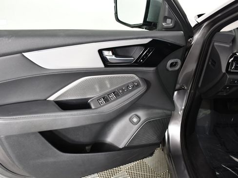 Certified 2024 Acura MDX SH-AWD image 35