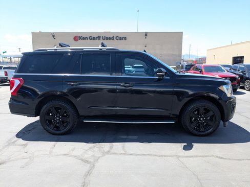 Used 2020 Ford Expedition XLT w/ Equipment Group 202A AWD/4WD image 2