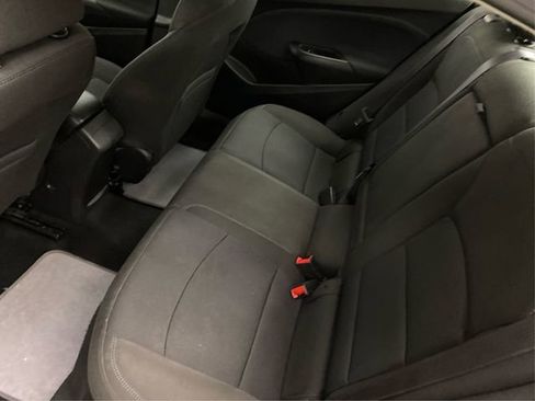 Used 2016 Chevrolet Cruze LT w/ Convenience Package FWD image 11