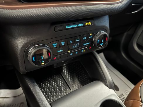 Used 2024 Ford Bronco Sport Outer Banks AWD/4WD image 15