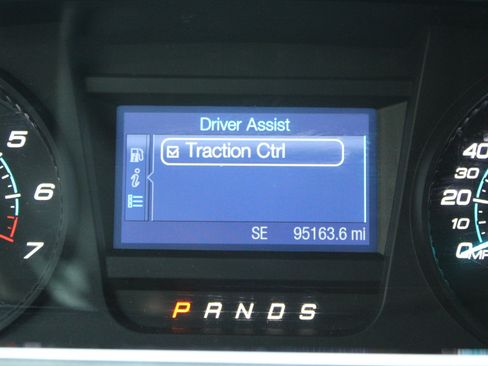 Used 2017 Ford Taurus SE image 23