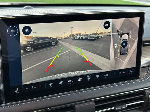 Used 2023 Lincoln Corsair FWD w/ Equipment Group 101A image 19