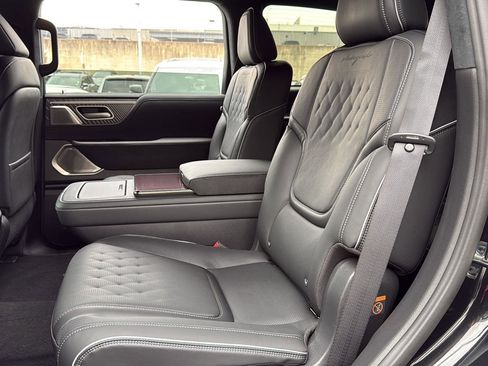 New 2026 INFINITI QX80 Autograph w/ Premium Cargo Package image 21