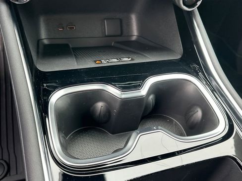 New 2026 Chevrolet Traverse LT w/ Midnight/Sport Edition image 21