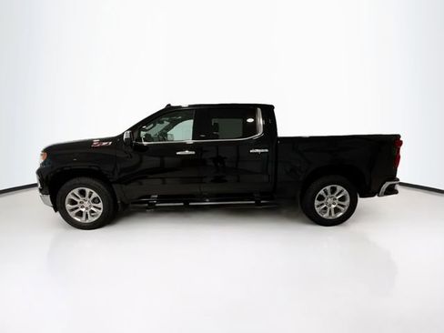 Used 2022 Chevrolet Silverado 1500 LTZ w/ LTZ Convenience Package II AWD/4WD image 4