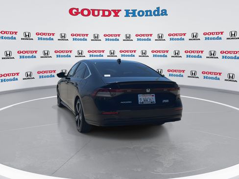 Used 2024 Honda Accord Sport image 7