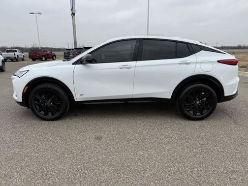 New 2026 Buick Envista Sport Touring image 6