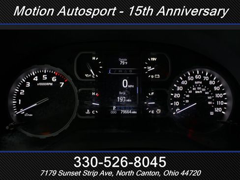 Used 2018 Toyota Tundra SR5 w/ TRD Off Road Package AWD/4WD image 20