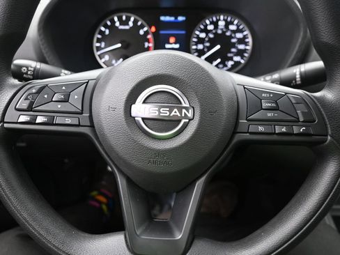 Used 2025 Nissan Sentra S FWD image 24