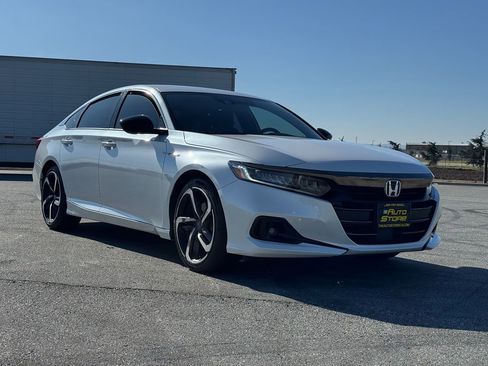 Used 2022 Honda Accord Sport image 11