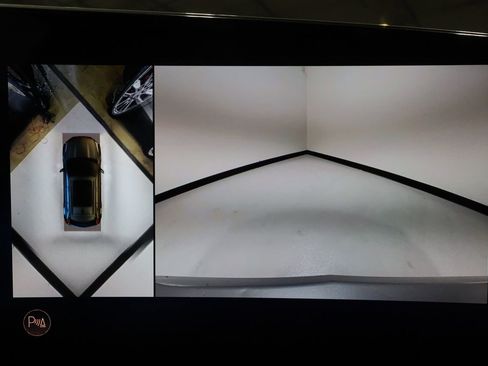 Certified 2025 Cadillac XT4 Premium Luxury image 13