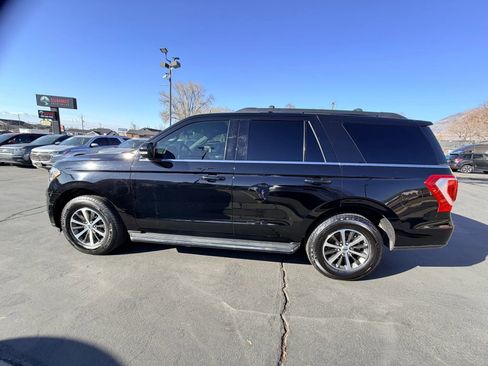 Used 2018 Ford Expedition XLT w/ Equipment Group 202A image 7