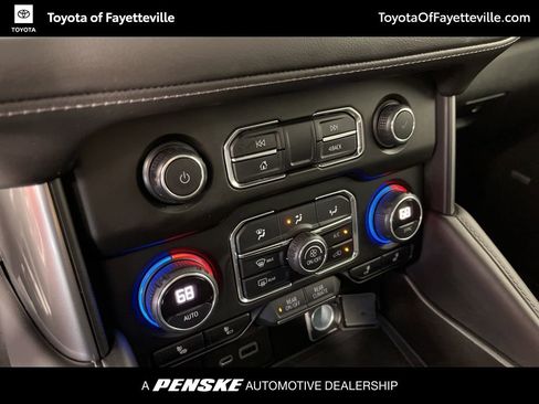 Used 2021 Chevrolet Tahoe Z71 w/ Luxury Package image 33