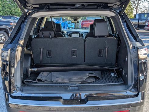 Used 2018 Chevrolet Traverse Premier w/ Redline Edition image 14