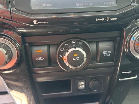 Used 2016 Toyota 4Runner Trail Premium w/ Four Season Floor Mat Package AWD/4WD image 16