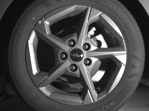 Used 2025 Kia K4 LXS image 14