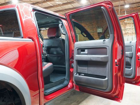 Used 2014 Ford F150 Raptor w/ Equipment Group 801A Luxury AWD/4WD image 43