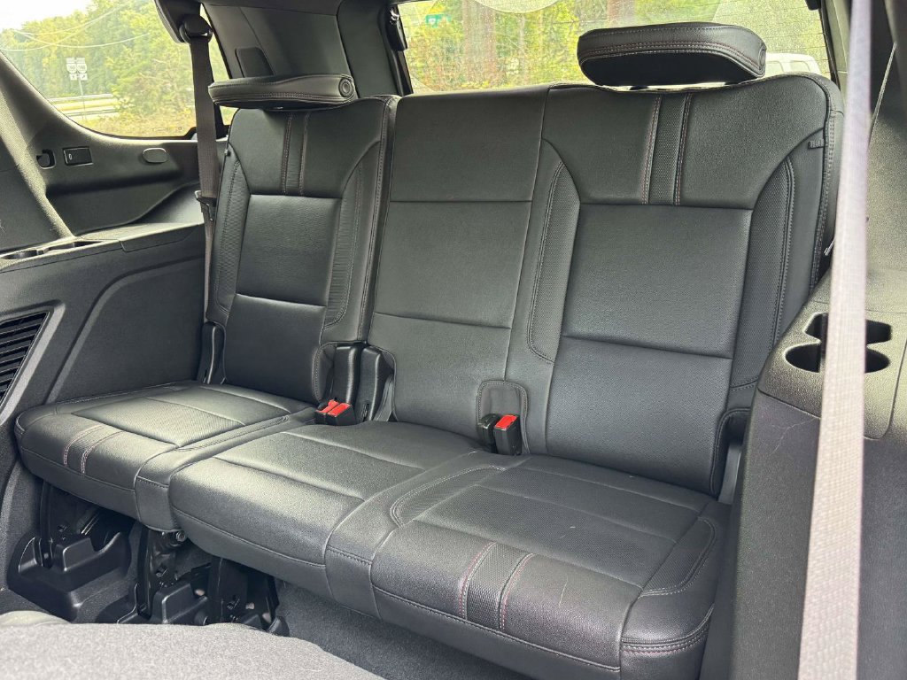 Used 2023 Chevrolet Tahoe RST w/ Luxury Package AWD/4WD image 18