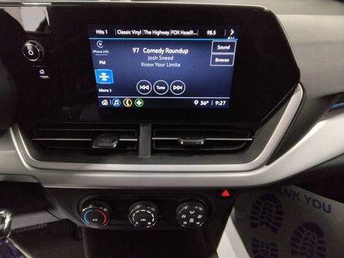 Used 2025 Chevrolet Trax LS image 20
