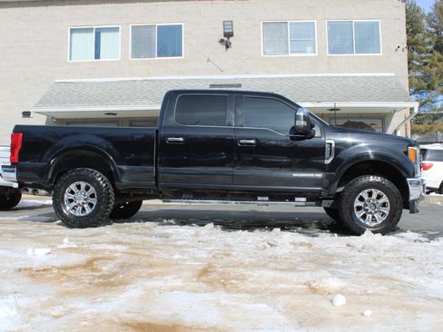 Used 2018 Ford F350 King Ranch w/ Chrome Package image 28