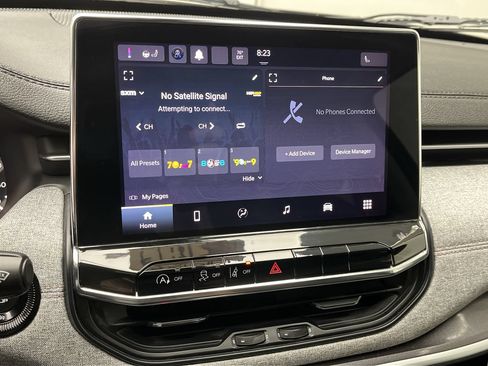 Used 2022 Jeep Compass Latitude AWD/4WD image 18