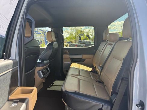 Used 2025 Ford F350 Lariat AWD/4WD image 30