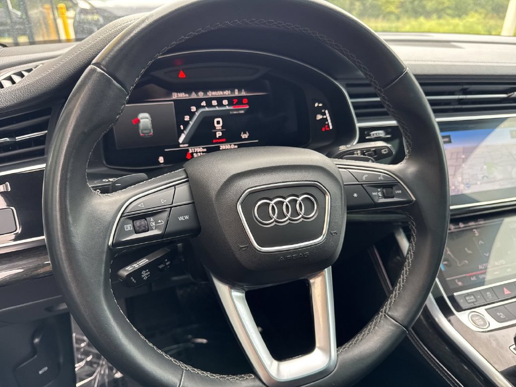 Used 2025 Audi Q7 3.0T Premium Plus AWD/4WD image 14