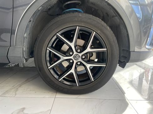 Used 2018 Toyota RAV4 SE w/ Power Extra Value Package FWD image 25