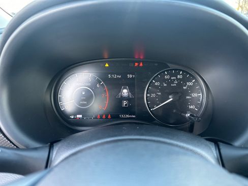 Used 2024 Nissan Kicks SV image 26