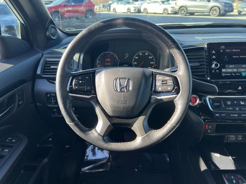 Used 2024 Honda Ridgeline Black Edition image 16