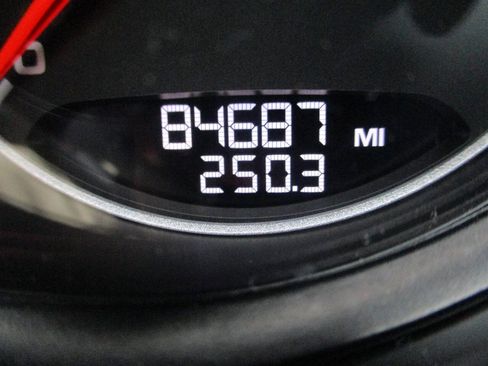 Used 2013 Porsche Panamera image 34