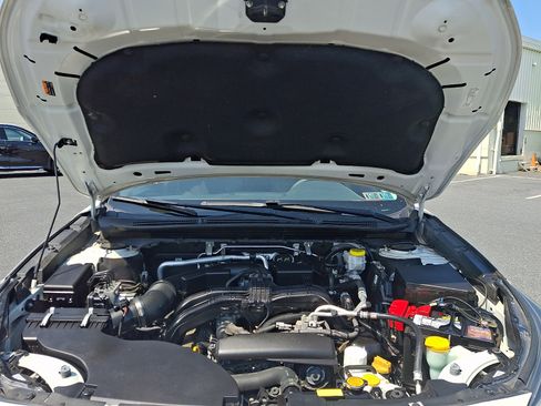 Used 2022 Subaru Outback AWD/4WD image 28