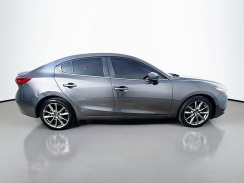 Used 2018 MAZDA MAZDA3 Touring image 9