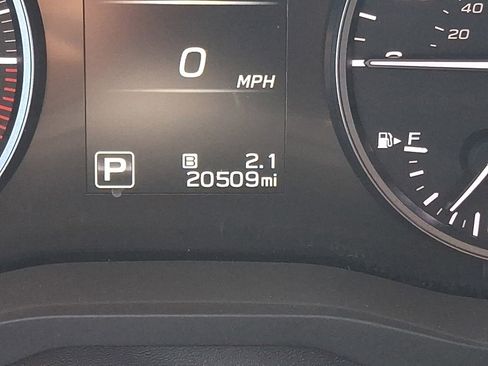Certified 2023 Subaru Ascent Premium w/ Convenience Package AWD/4WD image 18