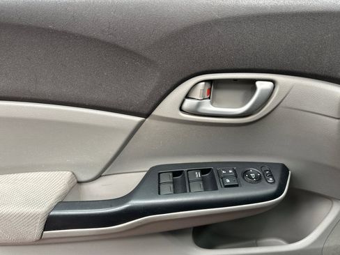 Used 2012 Honda Civic HF image 14