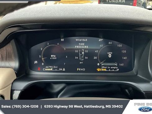 Used 2022 Lincoln Aviator Reserve w/ Elements Package Plus image 14