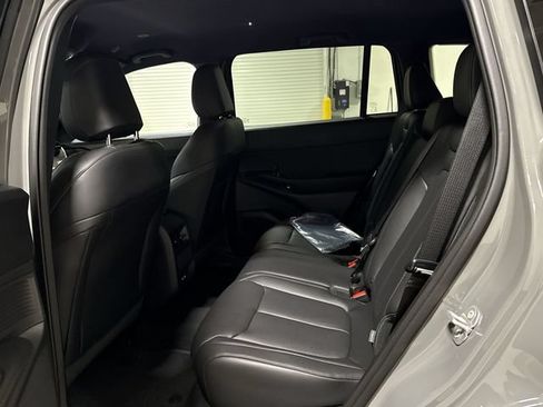 New 2026 Jeep Cherokee Limited AWD/4WD image 22