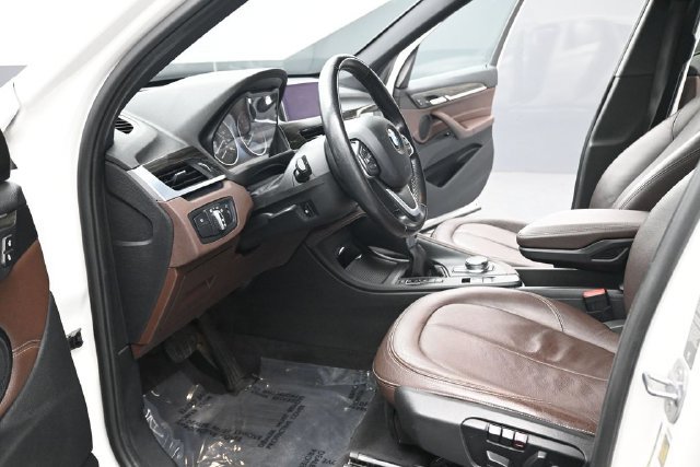 Used 2018 BMW X1 xDrive28i AWD/4WD image 18