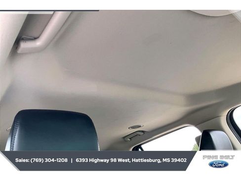 Used 2024 Ford Expedition XLT image 16