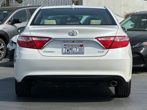 Used 2017 Toyota Camry XLE image 8