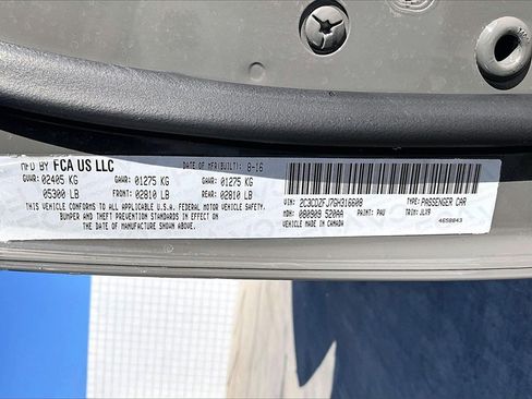 Used 2016 Dodge Challenger R/T Scat Pack w/ Leather Interior Group image 36