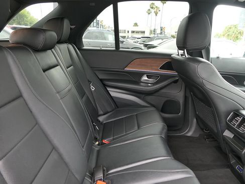 Used 2025 Mercedes-Benz GLE 350 4MATIC image 26