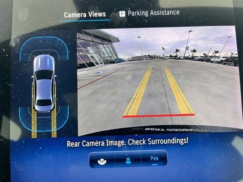 Used 2025 Mercedes-Benz C 300 Sedan image 12