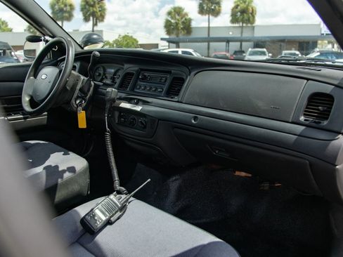 Used 2008 Ford Crown Victoria Police Interceptor RWD image 28