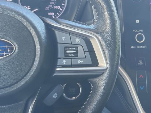 Used 2022 Subaru Outback Limited AWD/4WD image 32
