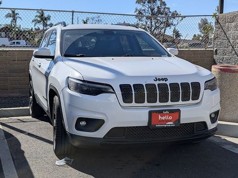 Used 2019 Jeep Cherokee Latitude Plus image 13